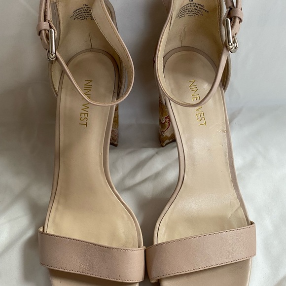Nine West Nude heels - Picture 6 of 7